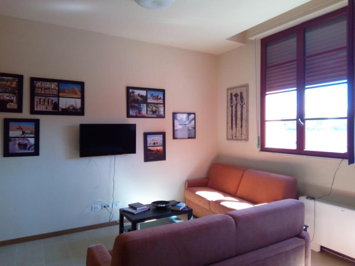 Casa Nel Parco Sulla Spiaggia 피사 외부 사진