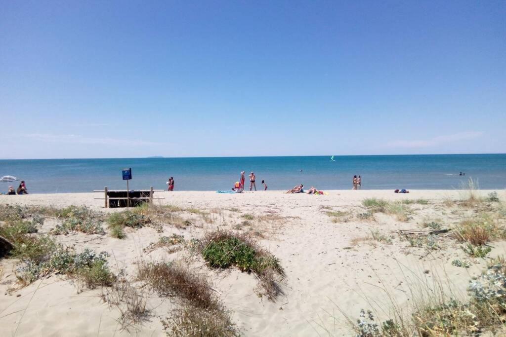 Casa Nel Parco Sulla Spiaggia 피사 외부 사진